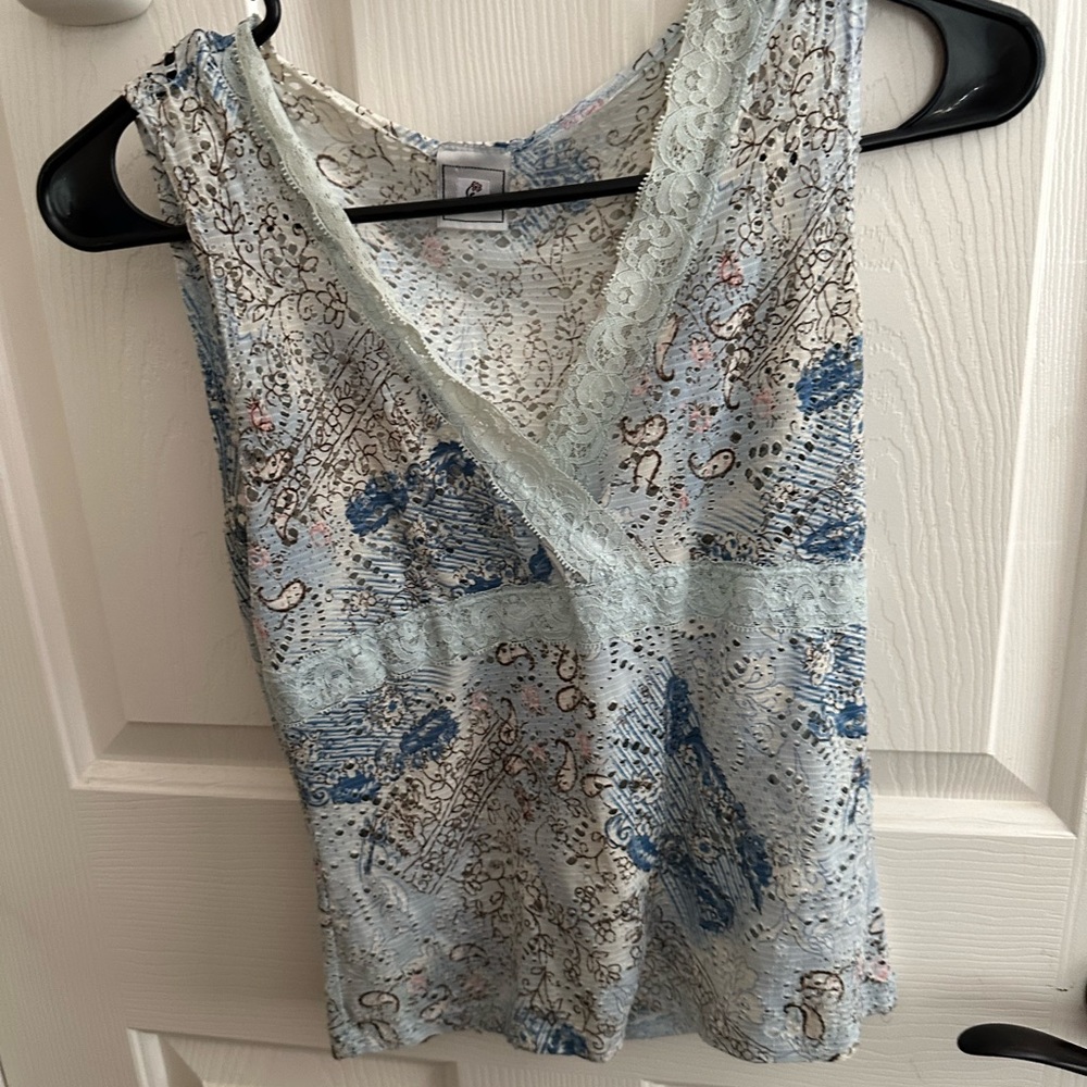 Vintage Finesse Baby blue Tank Top